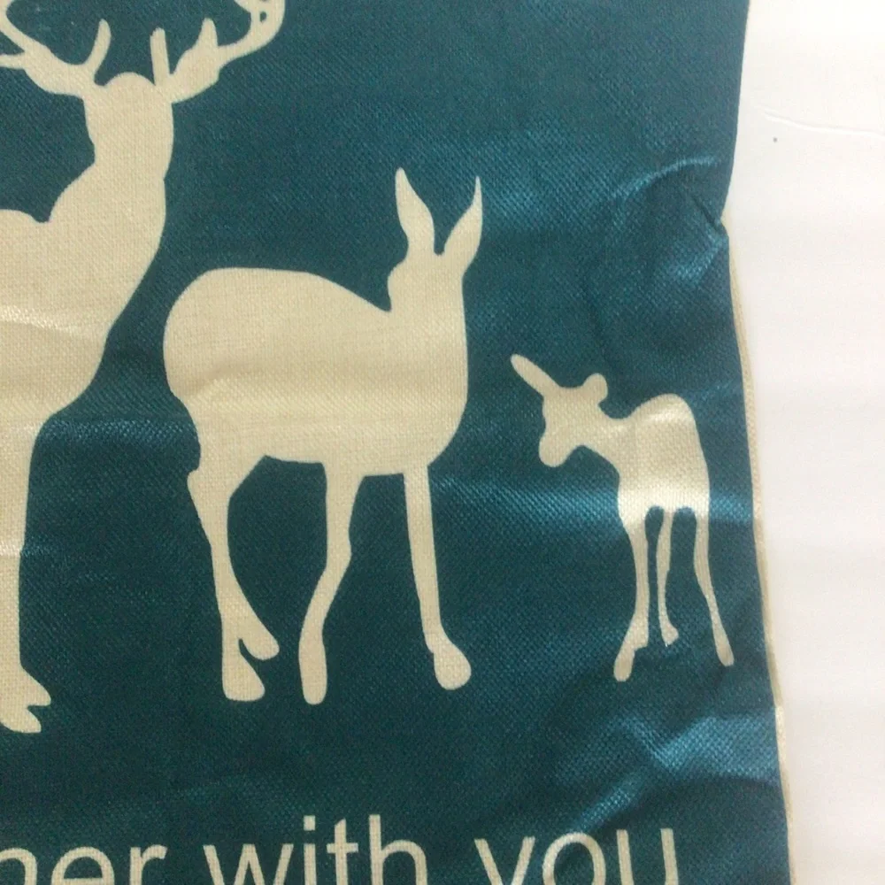 REINDEER FAMILY PILLOW COVER NWOT 18 x 18
